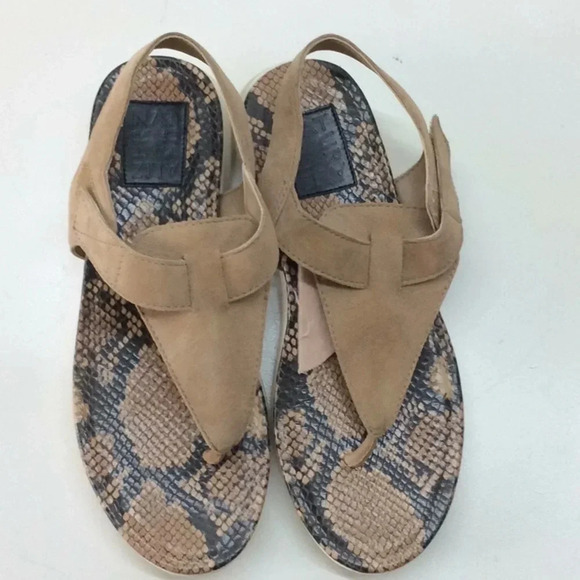 Naturalizer Tan Thong Sandals Platform - Picture 2 of 8